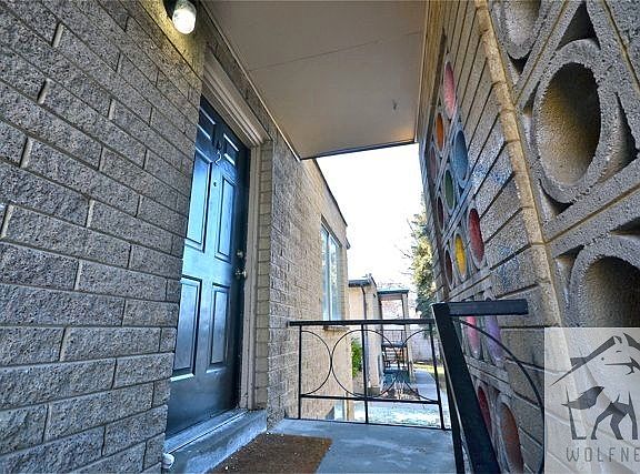 2nd image of 1539 S Green St APT 2