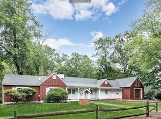 570 Brookside Ave, Allendale, NJ 07401