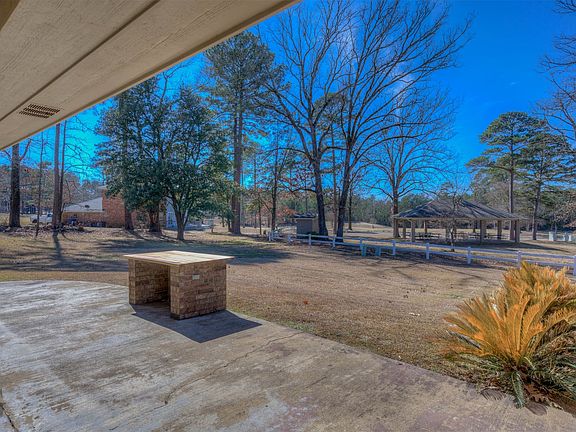 4th image of 4930 Beechwood Hills Dr