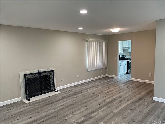 5th image of 1336 N Hacienda Dr