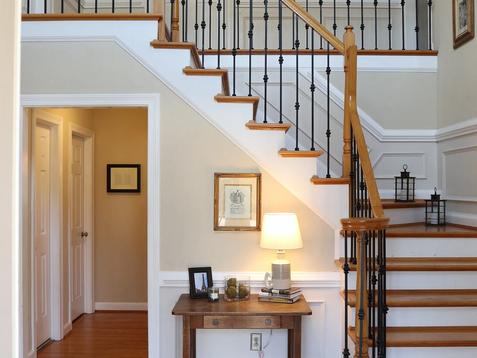 5 bed, 3265 sqft, $4,500 — Photo 1