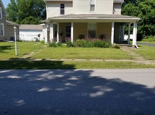 1174 Rodgers St, Barry, IL 62312