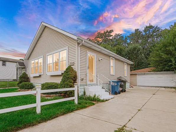 6712 Colorado Ave, Hammond, IN 46323