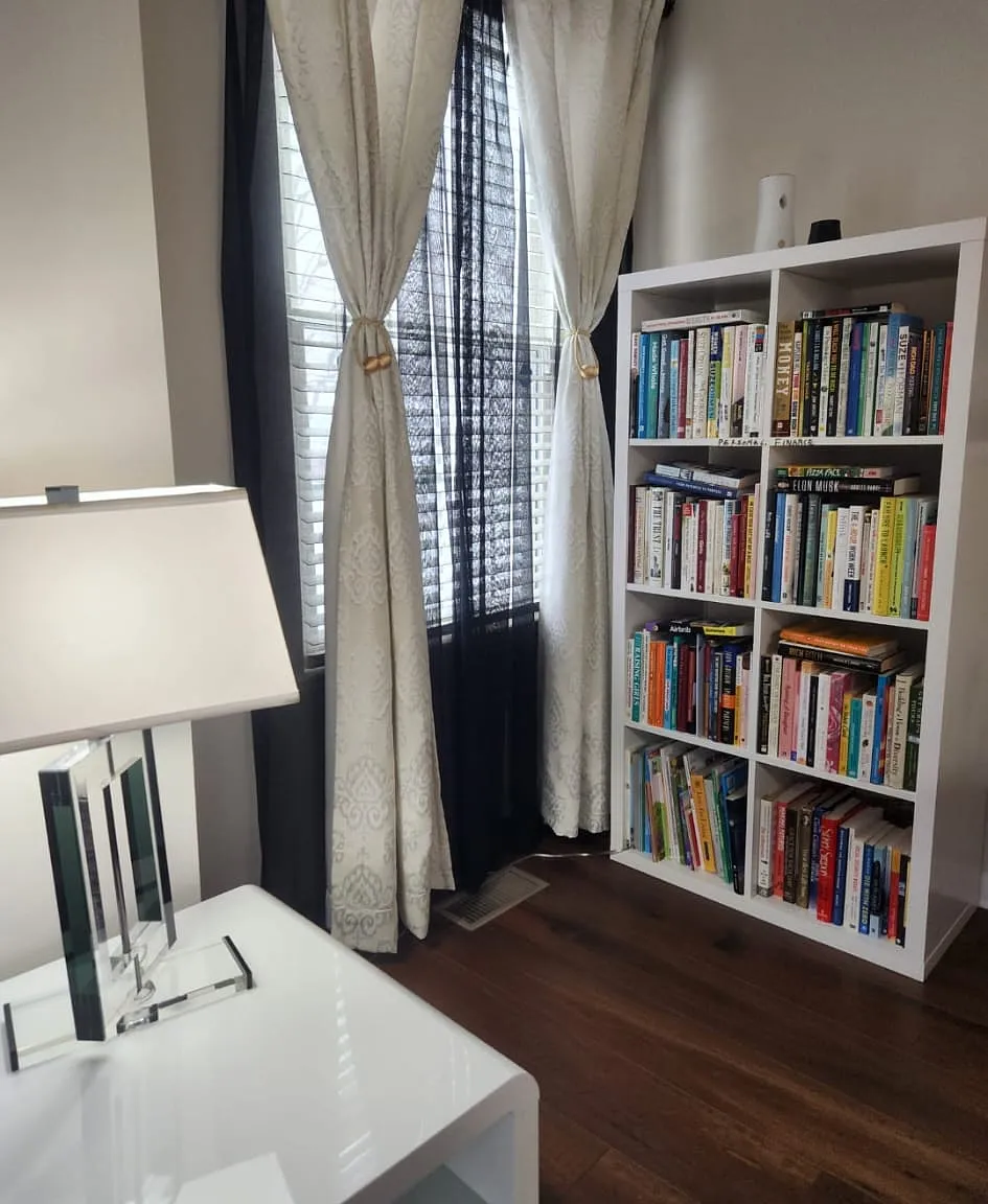 1 bed, 1.5 bath, $800 — Photo 3