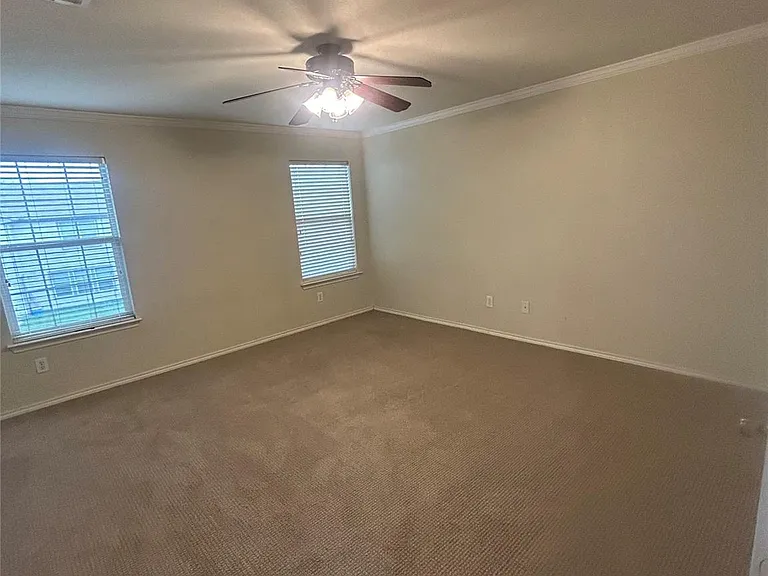 731 Abundance Ln — Photo 19