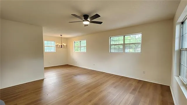 72475 Jasmine St — Photo 3