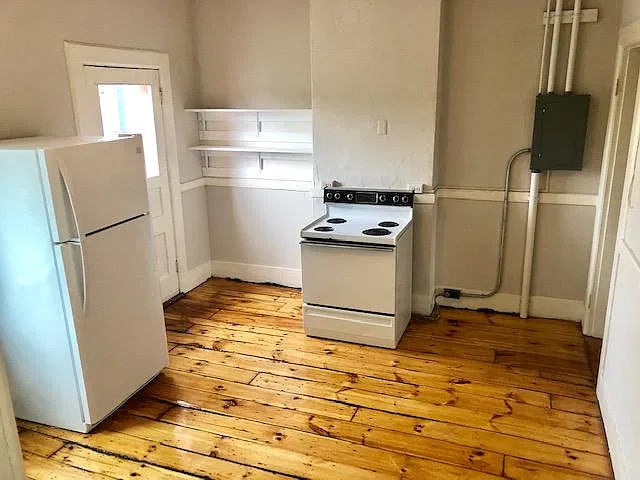 2 bed, $3,500 — Photo 2
