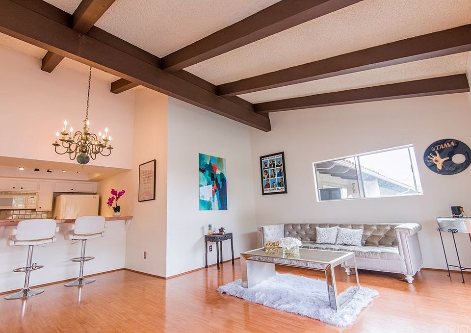 1st image of 2700 Cahuenga Blvd E APT 2302