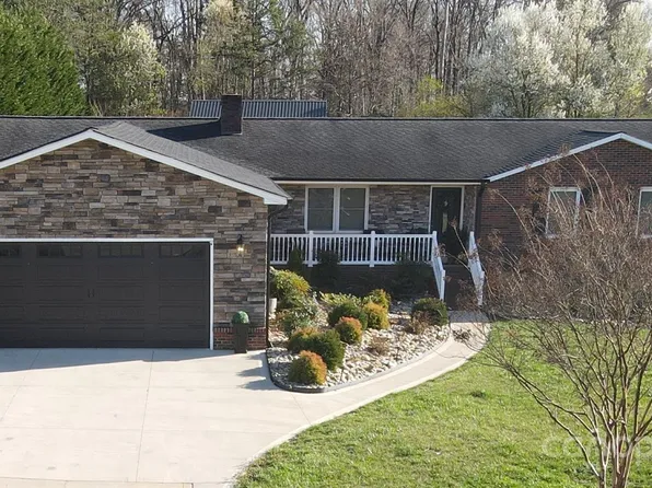 2825 Moose Gantt Trl, Crouse, NC 28033