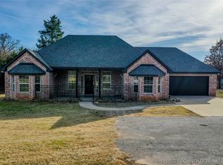 541 Oak Hills Rd, Cartwright, OK 74731