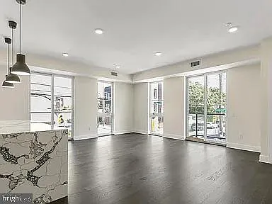 1868 Frankford Ave #305 — Photo 6