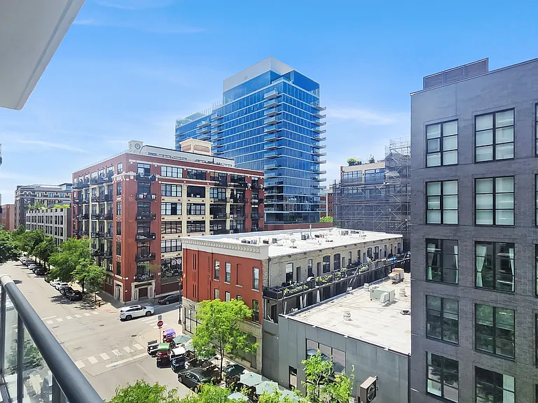 125 S Green St #509A — Photo 14