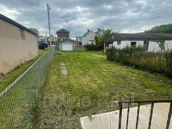 3rd image of 124 S 13th St