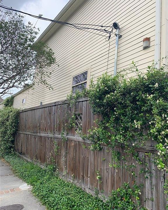 801 Austerlitz St, New Orleans, LA 70115 Zillow