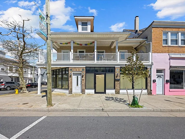 5123 Ventnor Ave #B — Photo 31