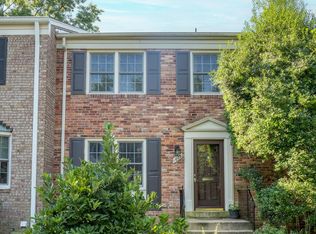 1608 Dunterry Pl, Mc Lean, VA 22101