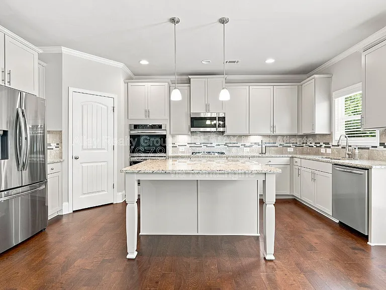 3397 Wolf Cub Cir — Photo 14
