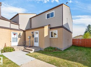 Claremont Place, Edmonton, AB T5Y 1N1
