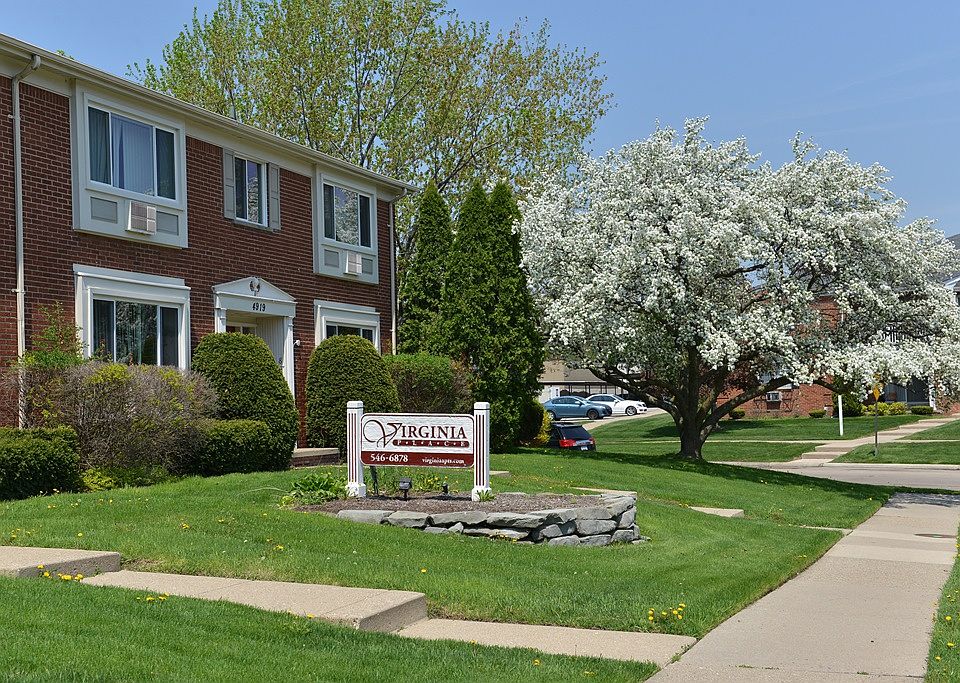 4919 Briarwood Ave front building