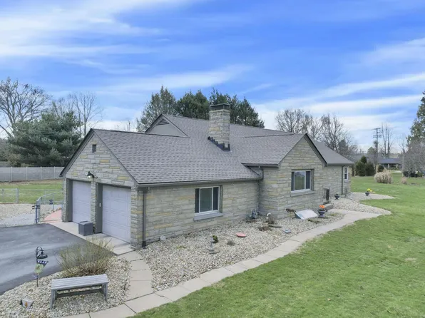 1746 Newark Granville Rd, Granville, OH 43023