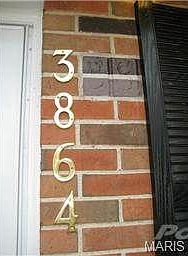 4th image of 3865 Fairview Ave