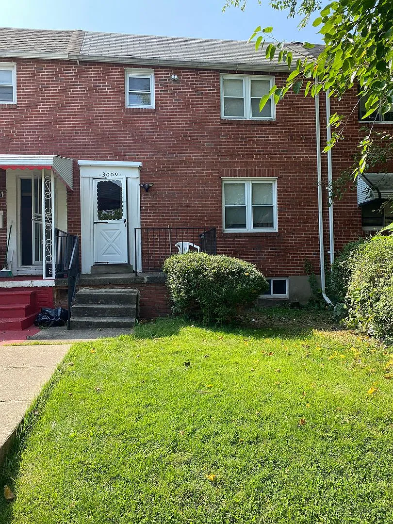 3009 Federal Street - C Available $550 — Photo 1