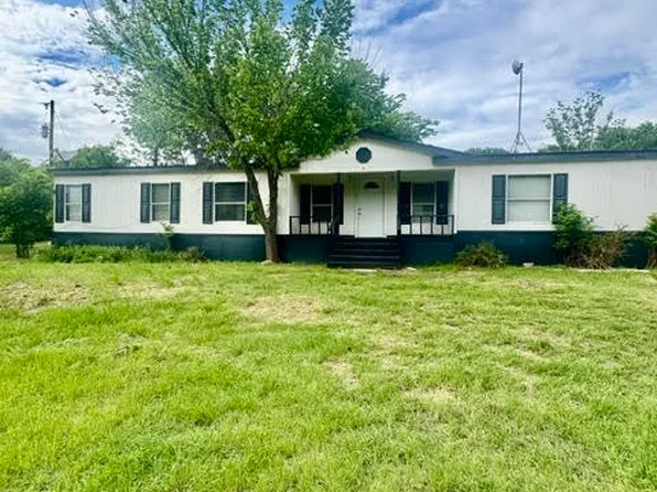 723 Highland Cir, Springtown, TX 76082