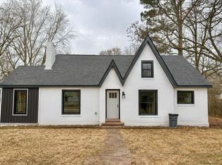 206 W Main St, Hohenwald, TN 38462