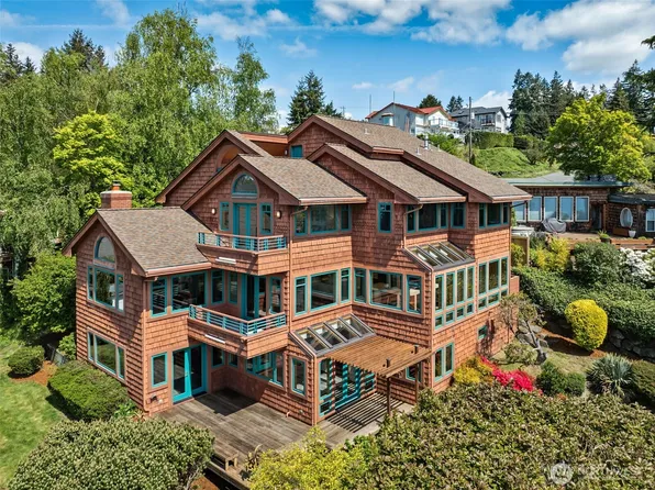 2635 SW 120th Street, Burien, WA 98146