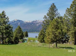 511 Lakeview Ave, Cascade, ID 83611
