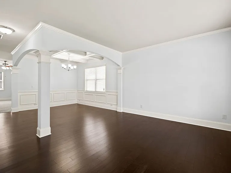 3845 Alden Pl — Photo 9