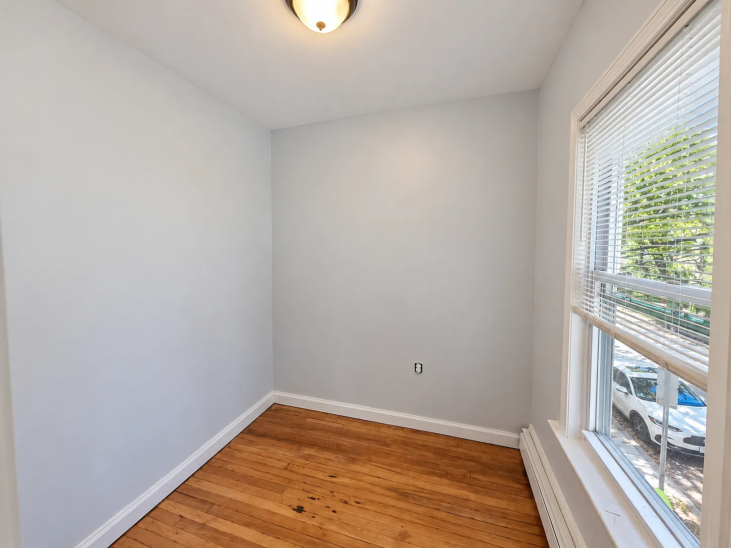 2 bed, $3,000 — Photo 4