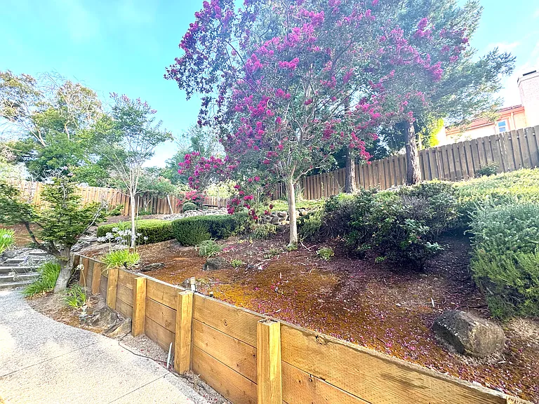 44191 Boitano Dr — Photo 29