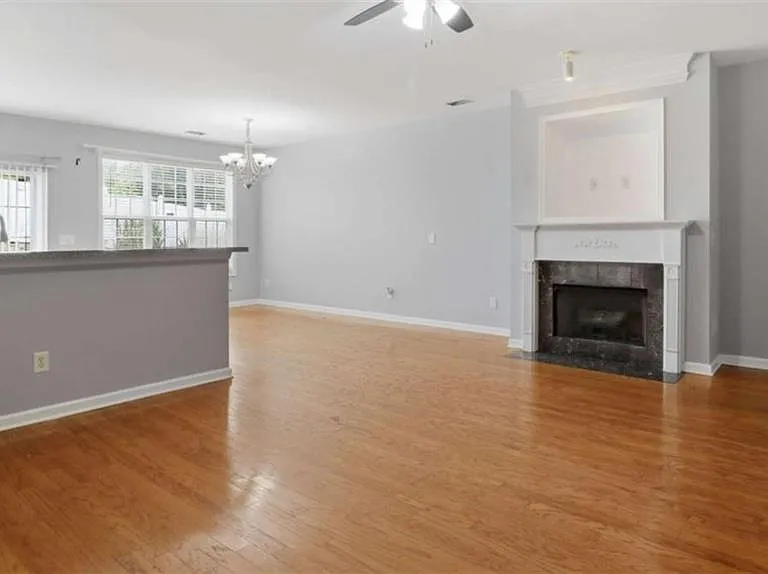 3522 Spring View Ct — Photo 7