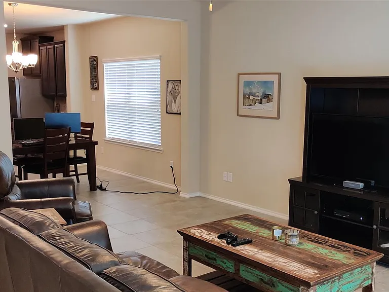 9821 Prairie Dog Ln — Photo 24