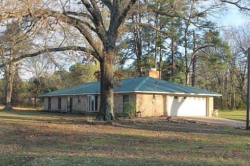 3rd image of 957 County Road 3201