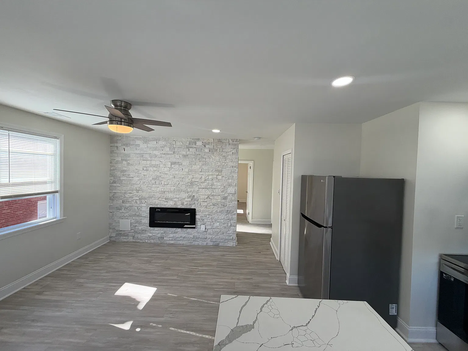 2 bed, 660 sqft, $1,700 — Photo 1