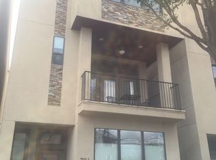 704 W 8th St, Houston, TX 77007
