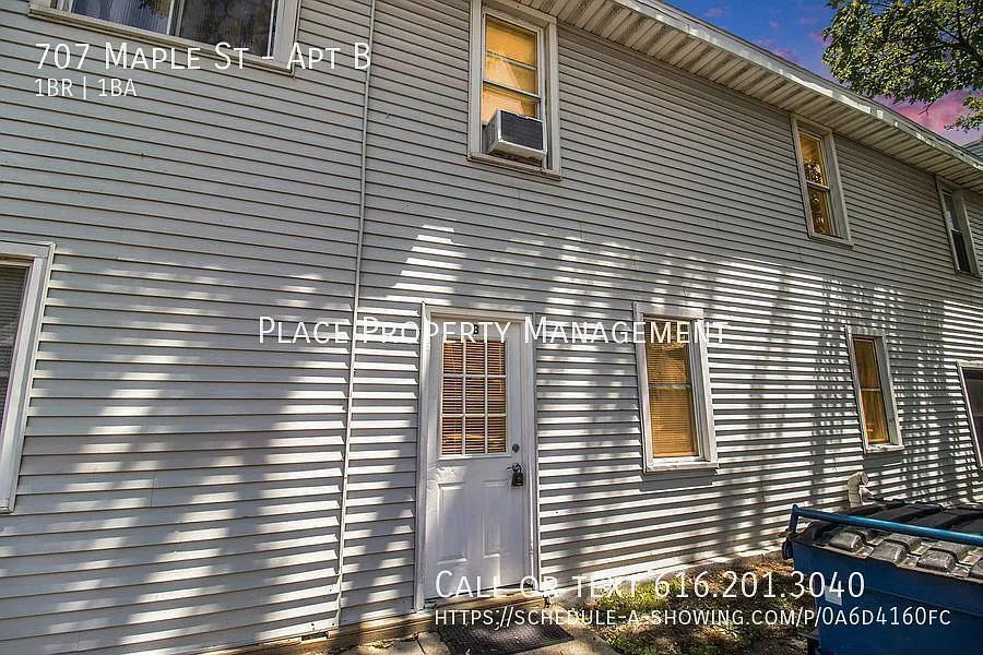 707 Maple #B - Lower 1 Bedroom — Photo 3