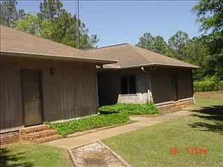 2nd image of 2564 Lee Road 151
