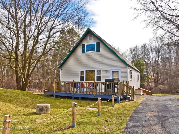 186 Sage Rd, Long Pond, PA 18334