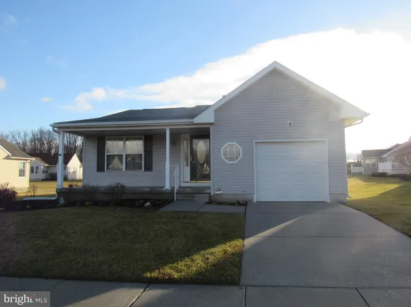 304 Chickory Trl, Mullica Hill, NJ 08062