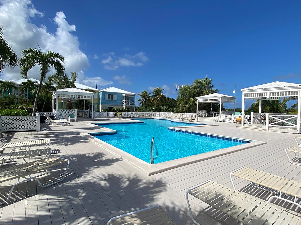 1st image of 13 SG Crtyd Villas