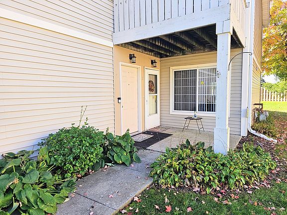 2nd image of 6514 Timberleaf Ct APT 2