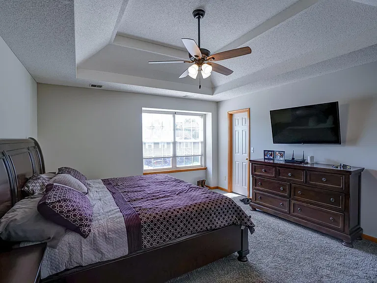 569 Crabapple Ln — Photo 14