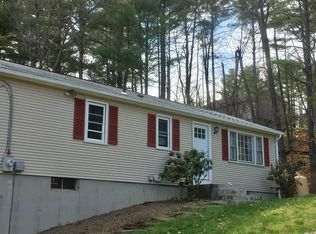 5 Old Farm Rd, Belchertown, MA 01007