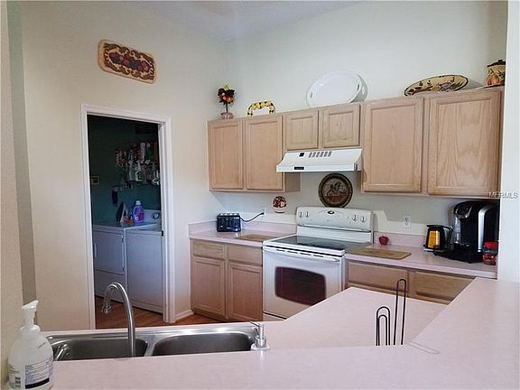 5th image of 65 Blackberry Creek Dr