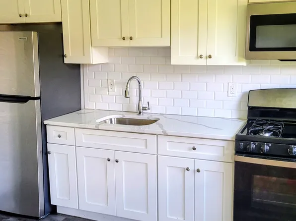 151A 14th Ave #1, Elmwood Park, NJ 07407