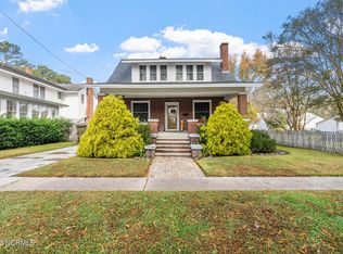 1004 W Church St, Elizabeth City, NC 27909