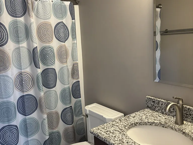 537 Townhomes Pl — Photo 8